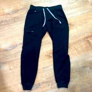 Figs Technical Collection - Small